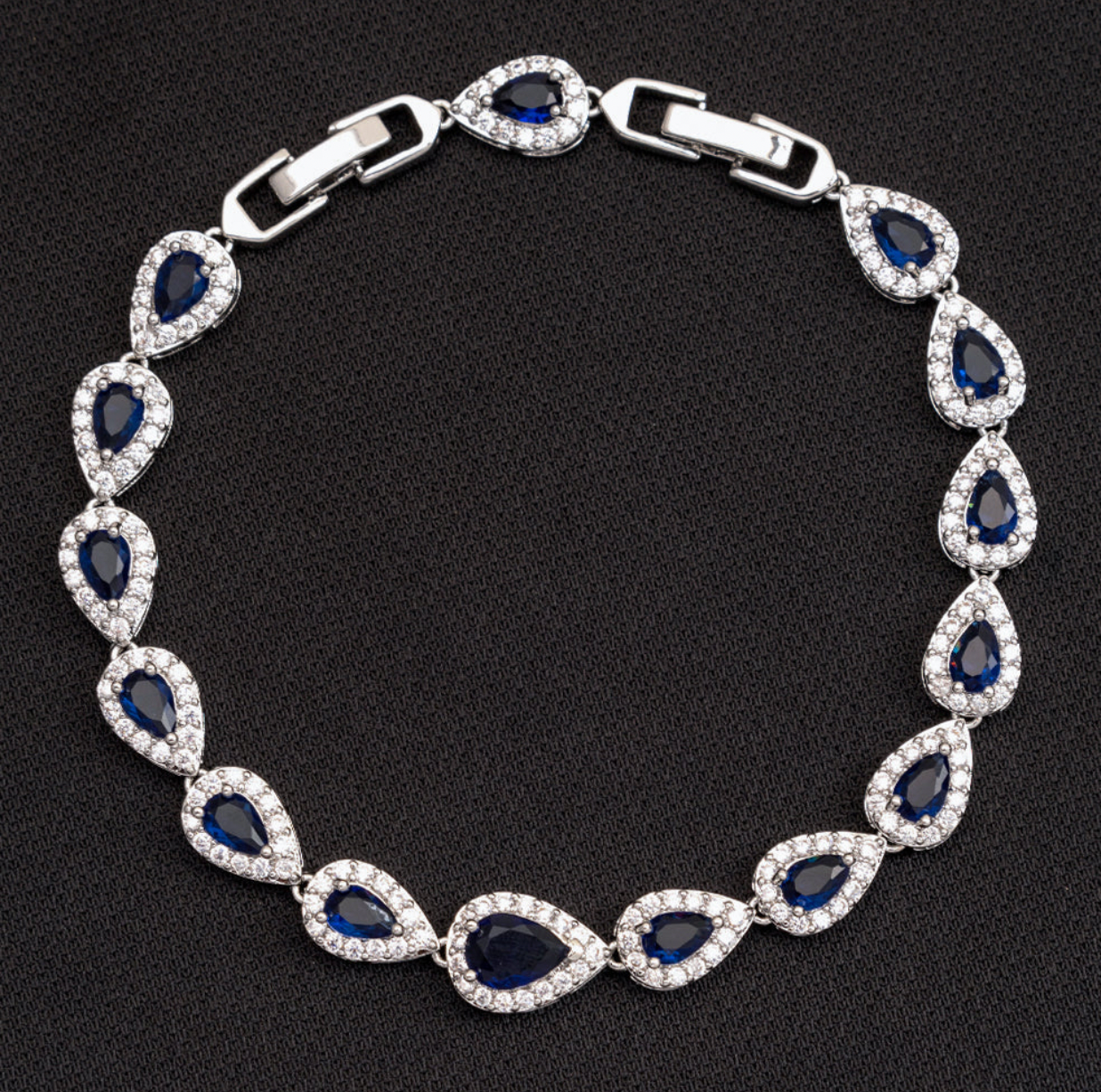 Viral Tear Drop Bracelet